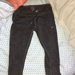 Nike leggings